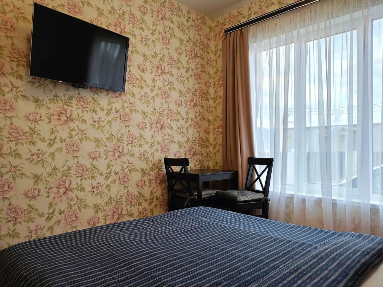 Гостиница Морской Новороссийск-102