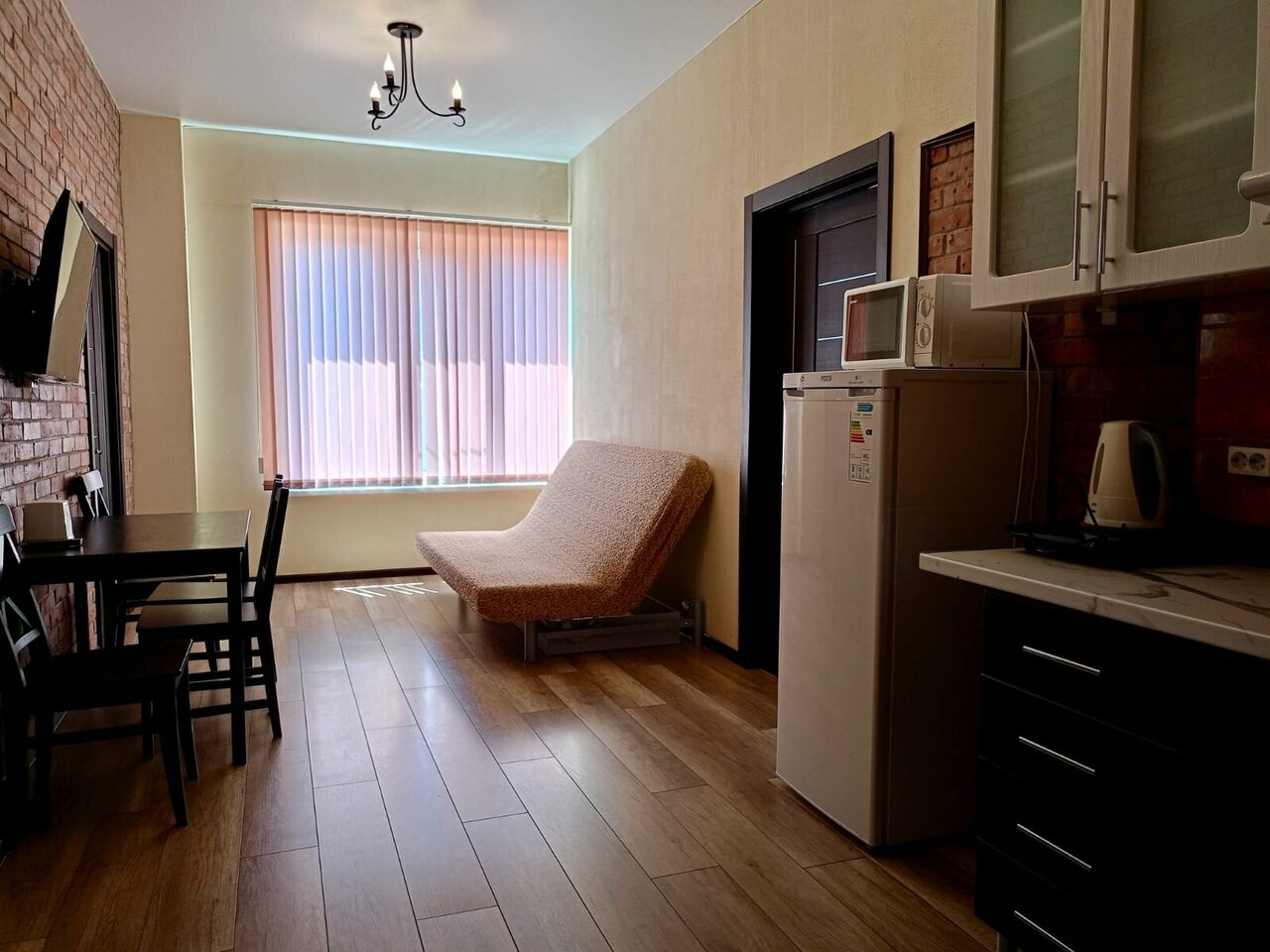 Гостиница Морской Новороссийск-221