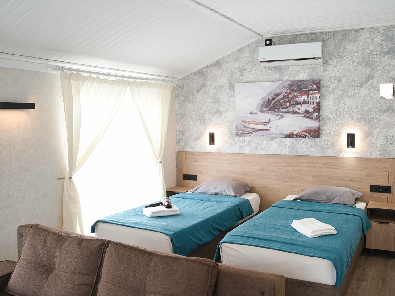 Гостиница Морской Новороссийск-202