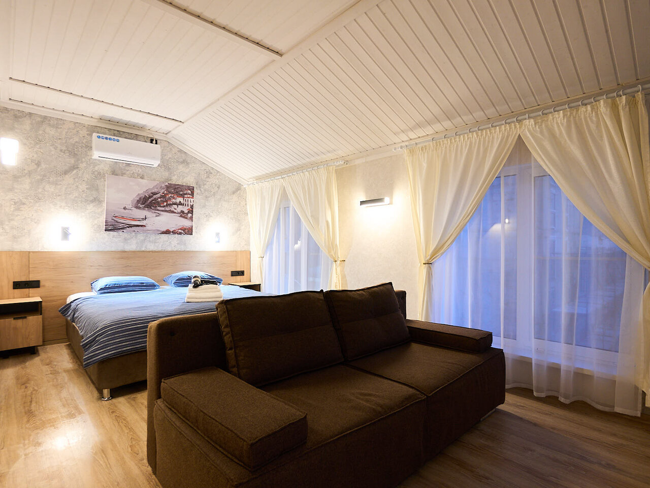 Гостиница Морской Новороссийск-187