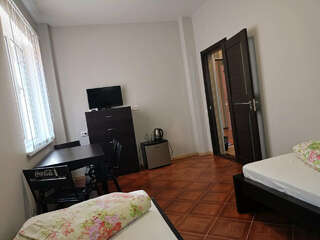 Гостиница Морской Новороссийск Стандартный четырехместный номер-4