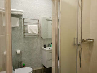 Гостиница Морской Новороссийск Улучшенный двухместный номер "SUPERIOR" с одной большой кроватью-12