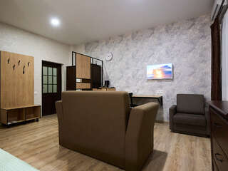 Гостиница Морской Новороссийск Двухместный номер с большой двуспальной кроватью СТАНДАРТ ПЛЮС-3