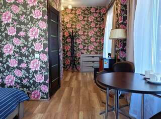 Гостиница Морской Новороссийск Улучшенный двухместный номер с 1 кроватью-8