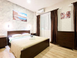 Гостиница Морской Новороссийск Двухместный номер с большой двуспальной кроватью СТАНДАРТ ПЛЮС-10