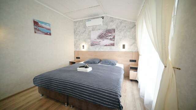 Гостиница Морской Новороссийск-184