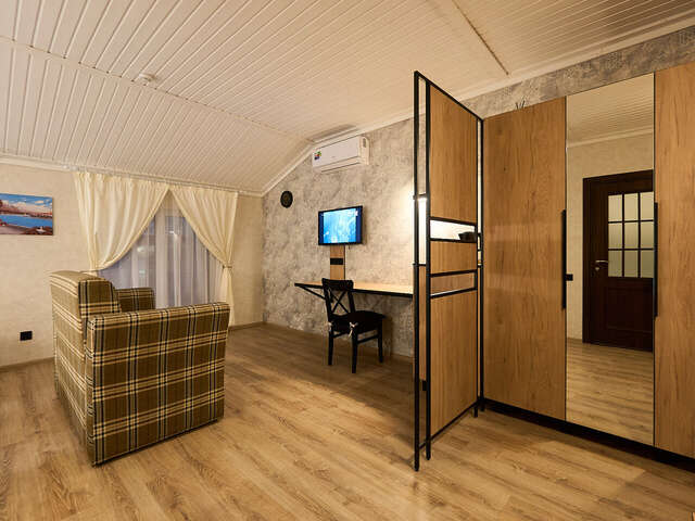 Гостиница Морской Новороссийск-97